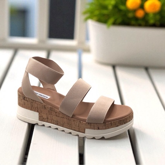 Steve Madden Womens Beige Bandi Strappy Platform Wedge Sandal Size 8.5M - Picture 1 of 8